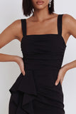 Robe de cocktail midi coupe sirène à col carré avec ourlet haut-bas et volants asymétriques