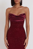 Robe de cocktail midi bourgogne à paillettes, moulante, avec corset en satin