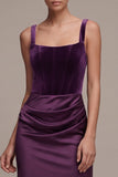 Robe en velours longue prune, à corset, coupe fourreau, en satin, à col carré et froncée