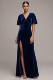 Robe en velours longue bleu marine, coupe fourreau, à col en V, en dentelle, à manches flottantes et avec fente