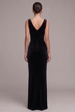 Robe en velours longue noire à corset, coupe fourreau et col en V