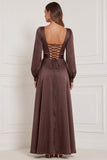 Robe de demoiselle d'honneur Maxi en satin à manches longues à col carré espresso avec fente