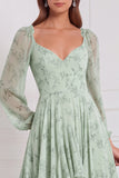 Robe de demoiselle d'honneur en mousseline sauge, à manches longues, à col V, ligne A