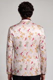 Blazer de soirée pour hommes à revers à motifs floraux à un bouton rose et blanc