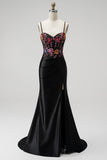 Robe de soirée longue noire coupe sirène, à paillettes, brodée, à corset, en satin, à fines bretelles et avec fente