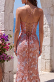 Robe de soirée longue dusty rose à col en V, perlée, coupe sirène, à paillettes, appliqués et avec fente