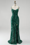 Robe de soirée longue vert foncé scintillante à paillettes, coupe sirène, à fines bretelles et avec fente