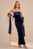 Robe de cérémonie navy, corset, en velours, coupe fourreau, sans bretelles, longue, avec dentelle
