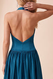 Robe de cérémonie peacock blue, ligne A, à encolure tour de cou, en satin, avec plis, longue, avec dentelle