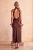 Robe de cérémonie café, coupe fourreau, en satin, à col montant, avec découpes, longue, avec dentelle