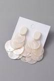 Boucles d'oreilles pendantes ivoire à disques en coquillage superposés