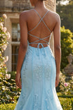 Robe de bal longue à bretelles fines bleu sirène appliquée