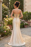 Sweetheart Champagne Corset Sirène perlée Longue robe de bal avec fente