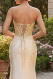 Sweetheart Champagne Corset Sirène perlée Longue robe de bal avec fente