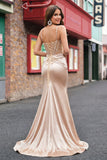 Robe de bal de bal en corset perlé de champagne