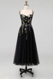 Robe midi noire en tulle à bretelles fines appliquées