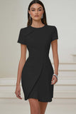 Robe de travail plissée ivoire à manches courtes