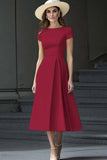 Robe longue de travail en satin une ligne à col bateau