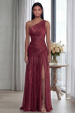 Robe d'invitée de mariage longue dorée à une épaule plissée avec fente