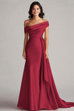 Robe longue formelle plissée à une épaule fourreau champagne