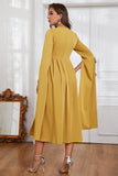 Robe Caftan longue jaune brodée à col en V