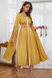 Robe Caftan longue jaune brodée à col en V