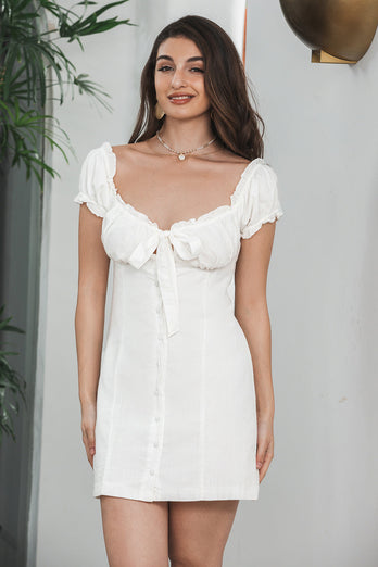 Fourreau simple boutonnage Petite robe blanche à lacets à manches bouffantes