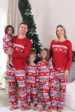 Pyjama de Noël familial à imprimé d’hiver rouge