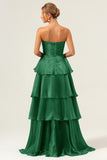 Robe de demoiselle d'honneur longue bleu marine foncé bustier sans bretelles à plusieurs niveaux