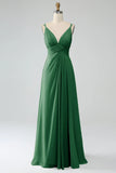 Robe de demoiselle d'honneur longue en mousseline de soie plissée ligne A couleur sauge poussiéreuse