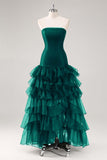 Robe de soirée noire sans bretelles en tulle à volants