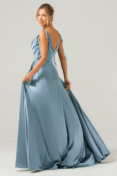 Bleu poussiéreux A-ligne Spaghetti Bretelles froncé Longue robe de demoiselle d’honneur avec fente