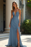 Robe de soirée fourreau en satin extensible à bretelles spaghetti