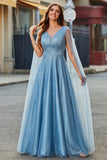 Robe de bal de bal bleue scintillante à col en V avec manches cape