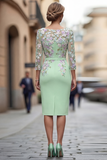 Robe midi Mother of the Bride Mother of the Bride à col bateau bleu clair avec un col en fusil et manches 3/4