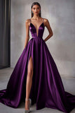 Robe longue de bal à bretelles spaghetti en satin bleu marine avec fente