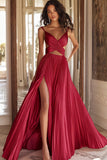 Une ligne robe de bal rose plissée à col en V avec fente
