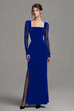Robe formelle noire en velours à longues fentes avec manches longues