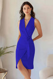 Robe de travail moulante en crêpe bleu ciel à col en V