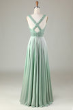 Une ligne sans fin col en V Matcha Robe de demoiselle d’honneur longue avec perles