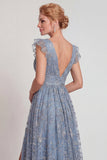 Gris-bleu à encolure appliquée en V : Ligne A Robe de la mère de la mariée avec fente