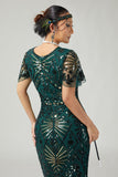 Robe moulante à paillettes vert foncé à franges des années 1920 avec ensemble de 5 accessoires