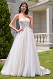 Robe de mariée longue en cœur blanc scintillant avec dentelle appliquée