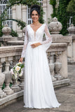 Blanc Une ligne col V manches longues plage boho robe de mariée avec dentelle appliquée