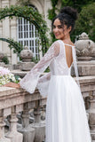 Blanc Une ligne col V manches longues plage boho robe de mariée avec dentelle appliquée