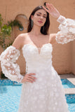 Une ligne Sweetheart Applique dentelle Robe de mariée blanche avec manches amovibles