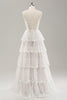 Charger l&#39;image dans la galerie, Robe de mariée en dentelle à volants spaghetti blanc à plusieurs niveaux avec lacets dans le dos