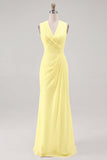 Robe longue formelle froncée blanche à col en V