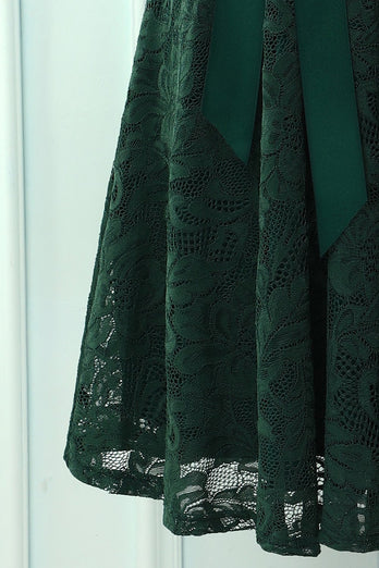 Robe de demoiselle d'honneur en dentelle verte à col en V