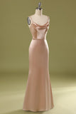 Robe en satin champagne